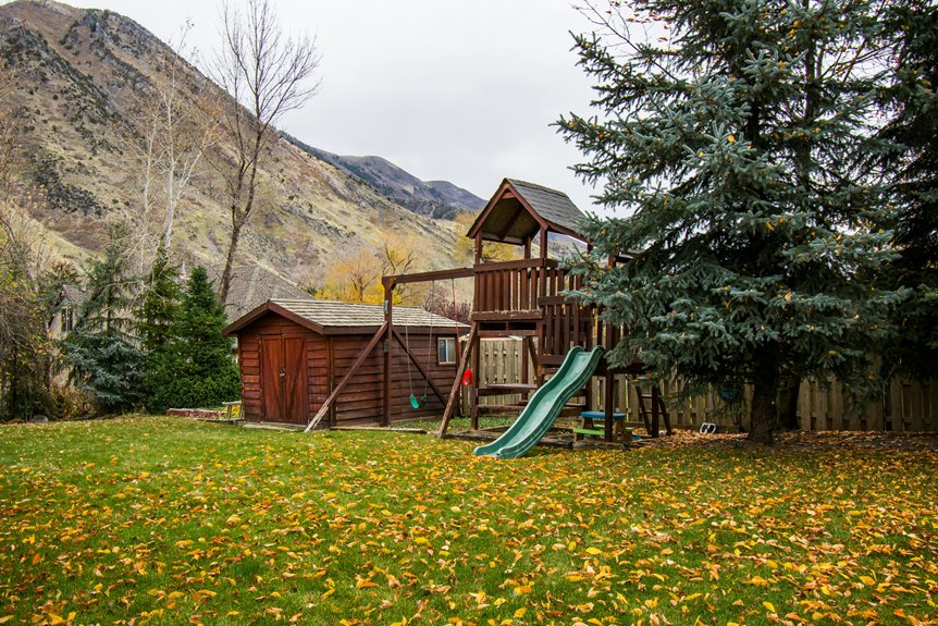 top playsets for tiny yards